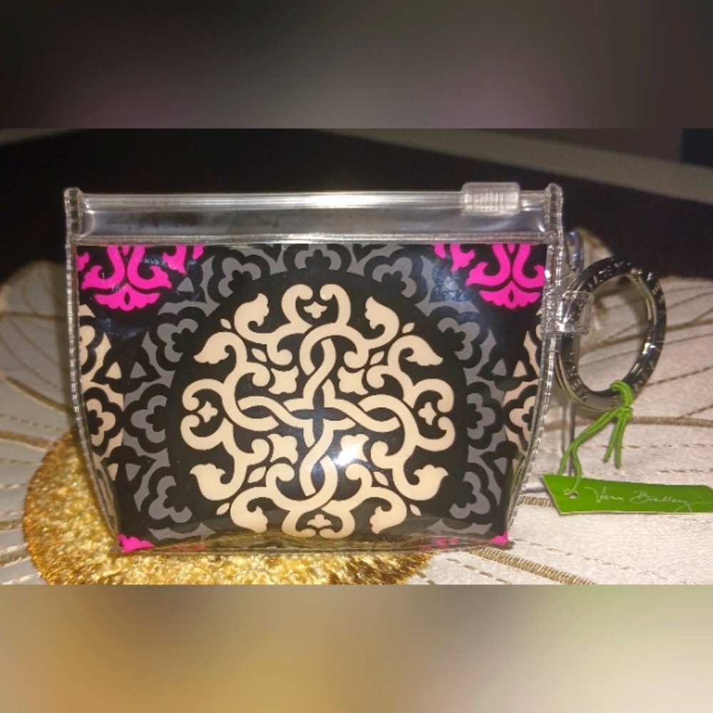 Vera Bradley Zippidy Keychain "Canterberry Margarita" NWT!✨️